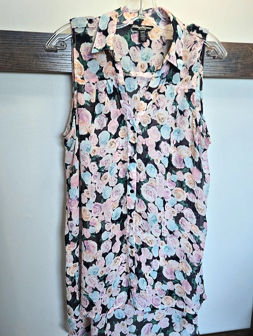 Streetwear Floral Midi Dress in Black & Pink Size Small